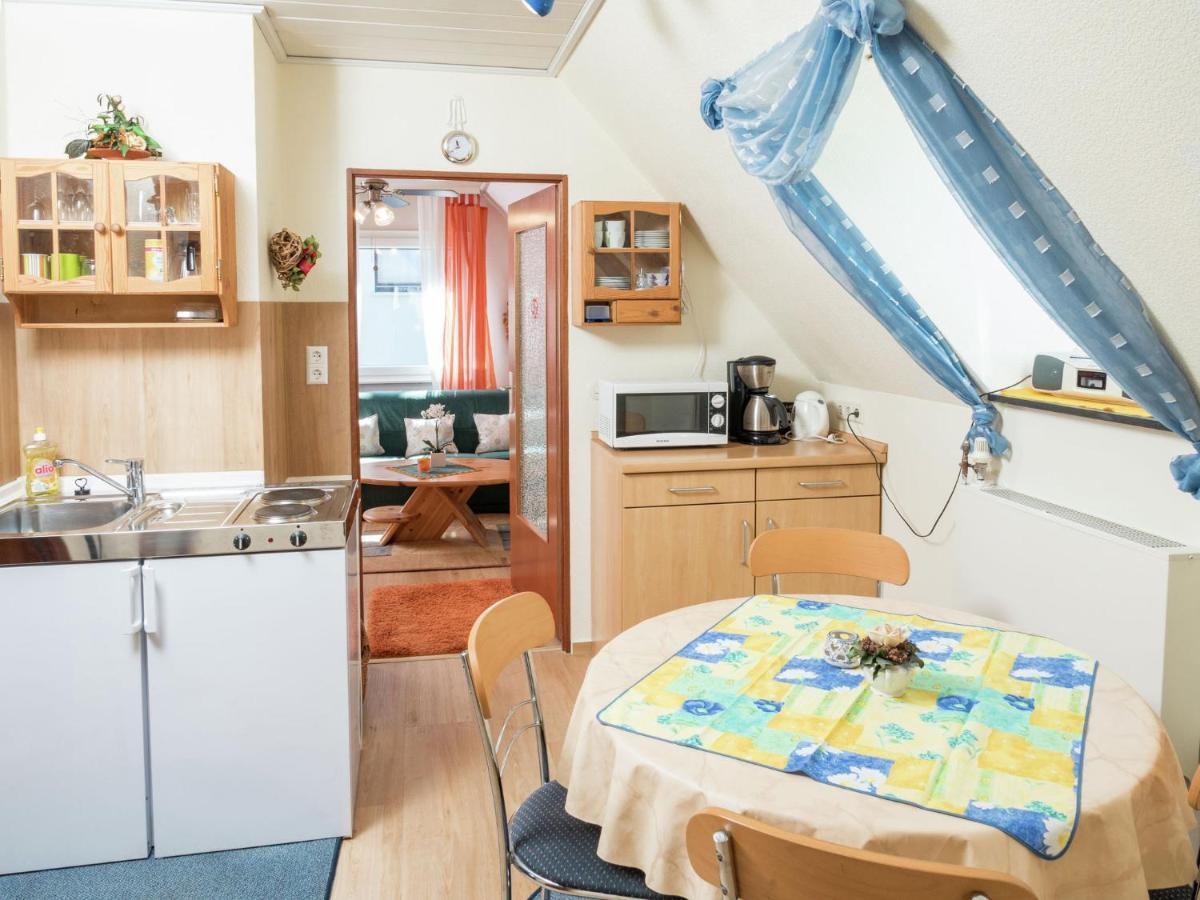 האסלאך אים קינזיגטאל Cheerful Apartment Near City Centre Of Haslach מראה חיצוני תמונה
