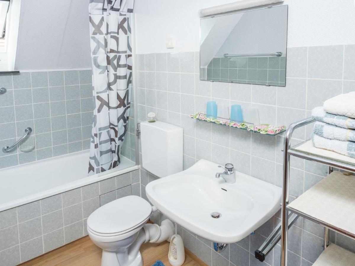 האסלאך אים קינזיגטאל Cheerful Apartment Near City Centre Of Haslach מראה חיצוני תמונה