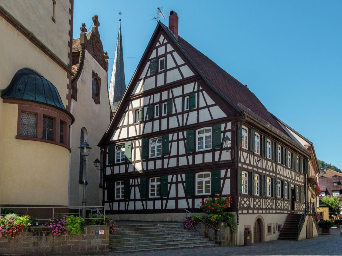 האסלאך אים קינזיגטאל Cheerful Apartment Near City Centre Of Haslach מראה חיצוני תמונה